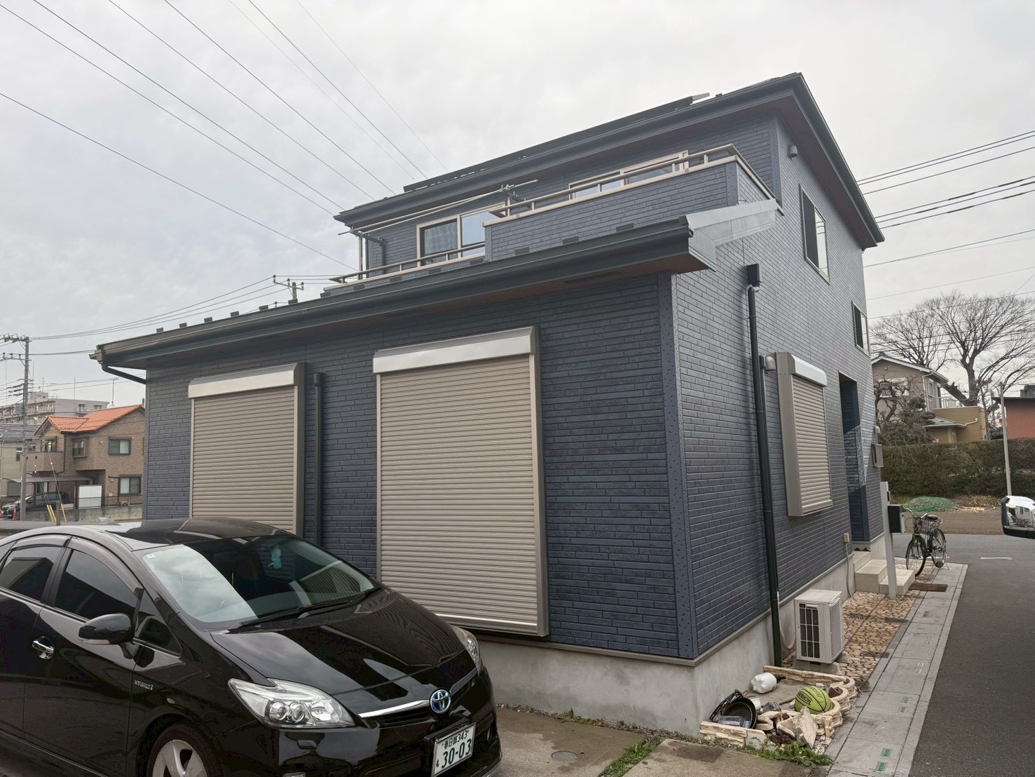 三郷市 外壁 施工後 ツートン配色の仕上がり