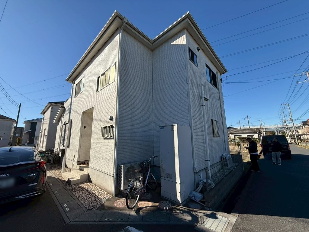 三郷市 外壁塗装 施工前 外観(別角度)