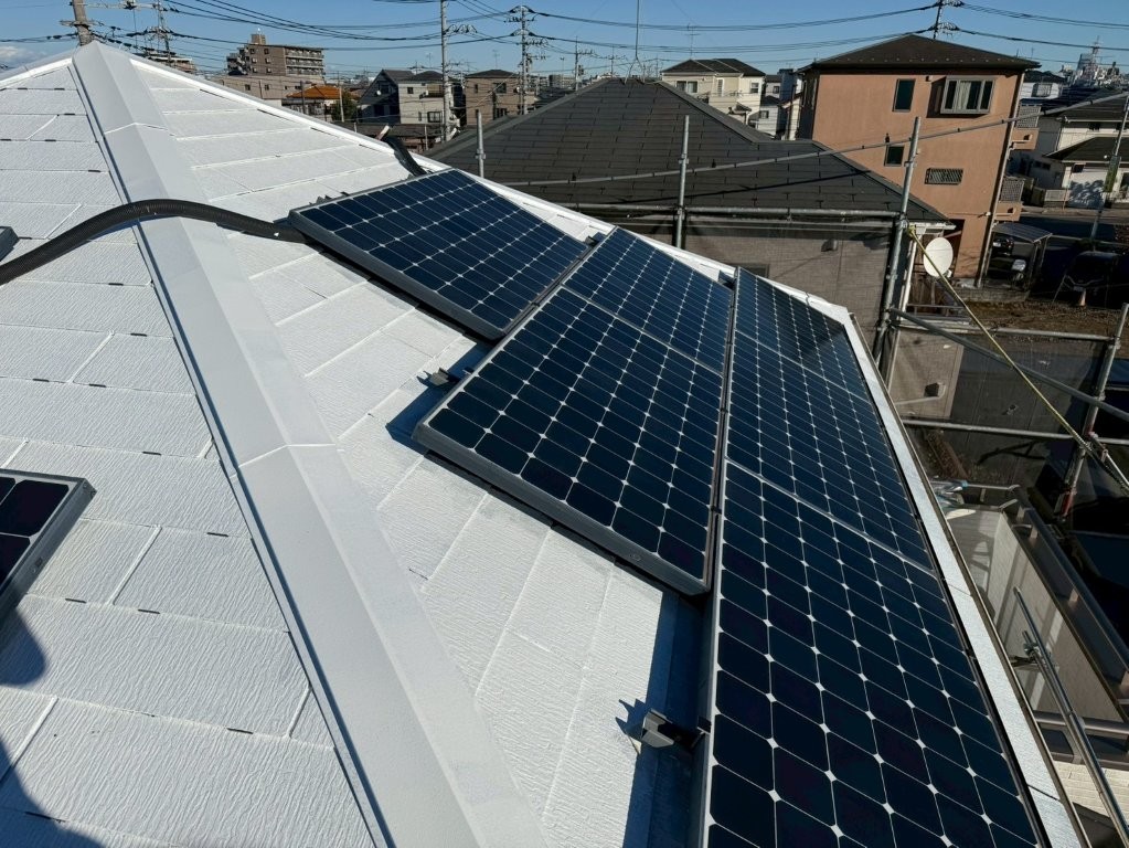 三郷市 屋根 下塗り 仕上がり確認