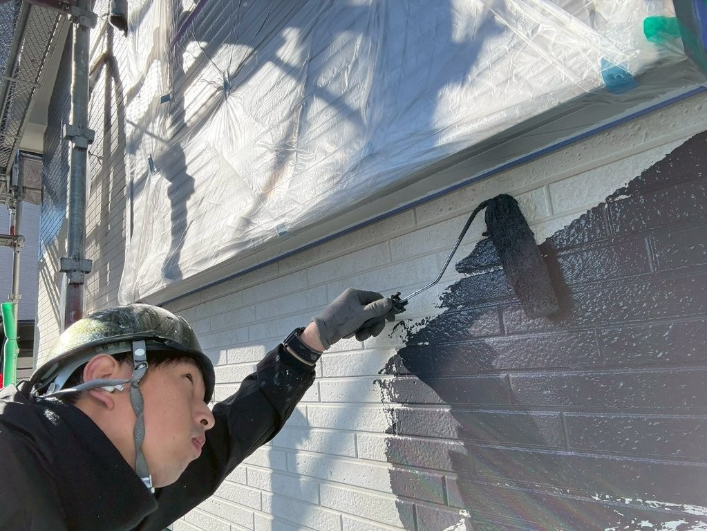 三郷市 外壁 中塗り(アクセント部)