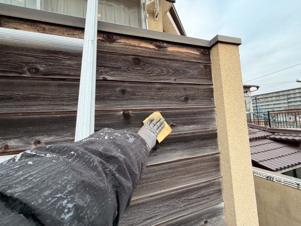 東京都西東京市保谷 木部塗装 木板外壁 ケレン作業