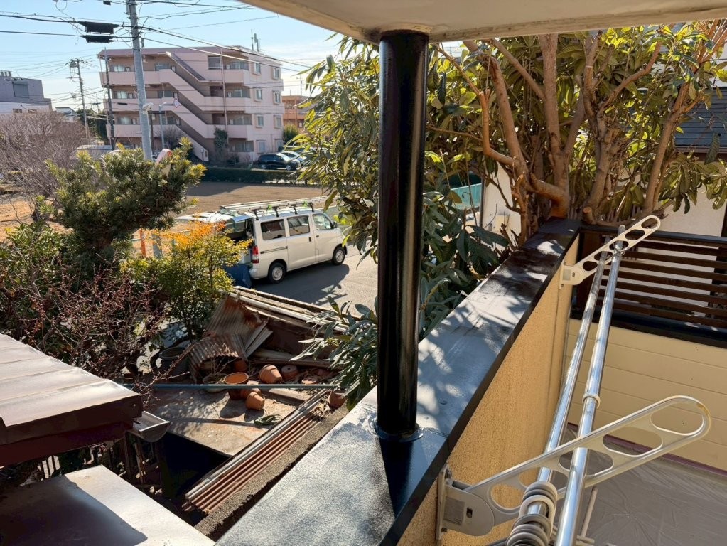 東京都西東京市保谷 鉄部塗装 錆止め後 鉄柱仕上がり