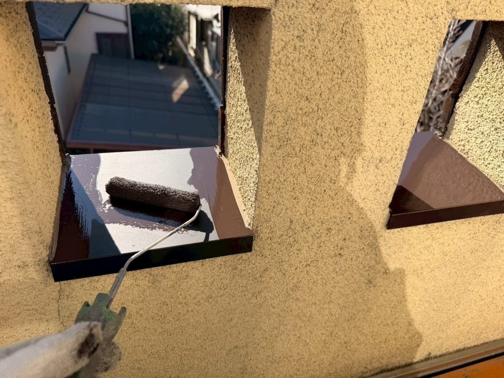 東京都西東京市保谷 鉄部塗装 見切り部塗装作業