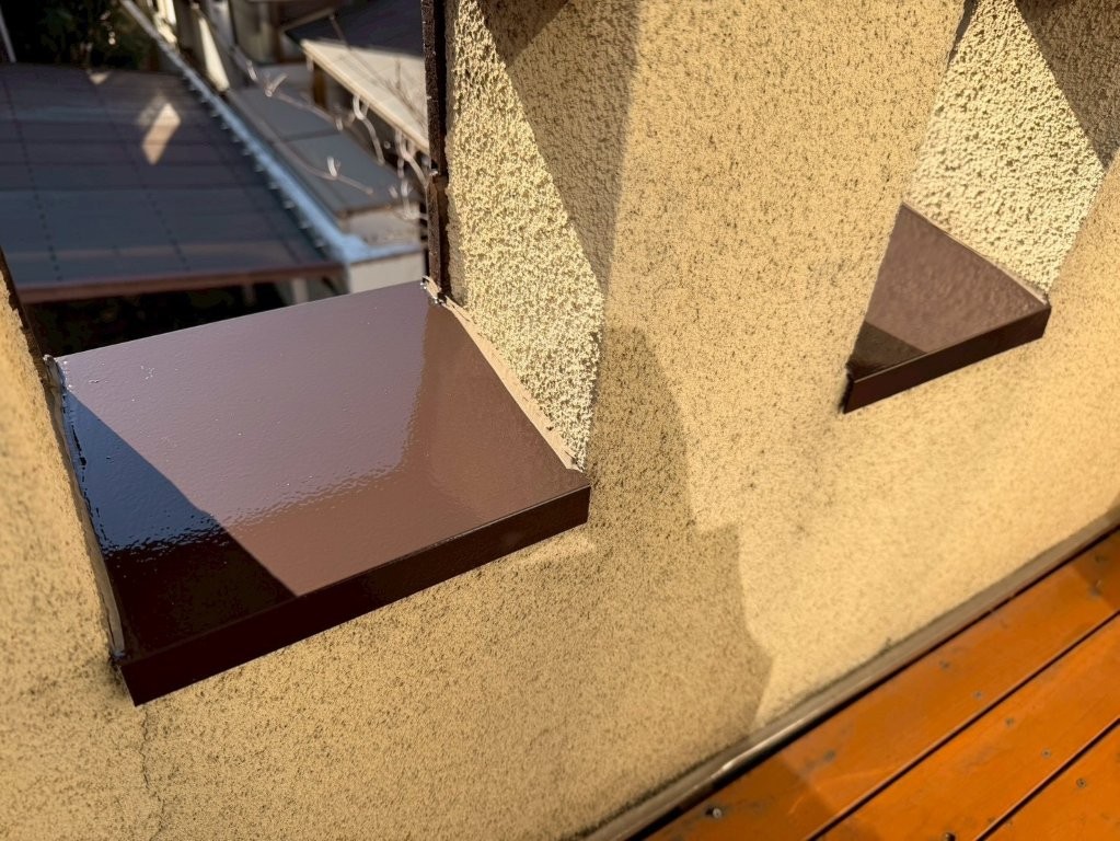 東京都西東京市保谷 鉄部塗装後 フェンス下見切り仕上がり