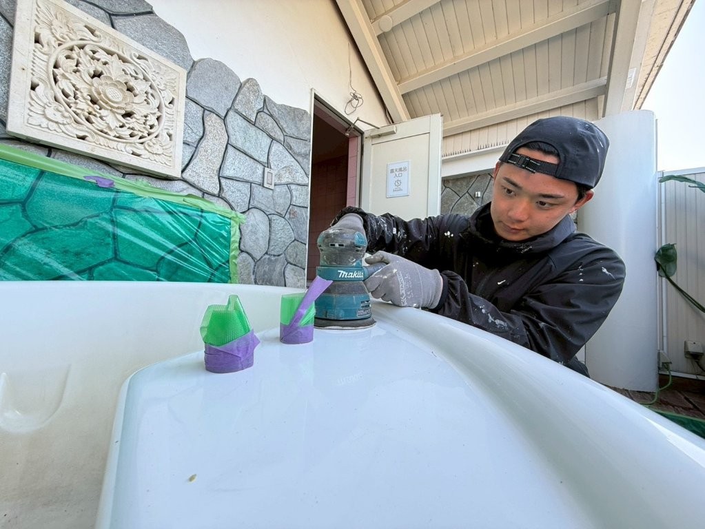 千葉県長生郡長生村 ホテル FRP浴槽再生塗装 サンダーケレン 上面