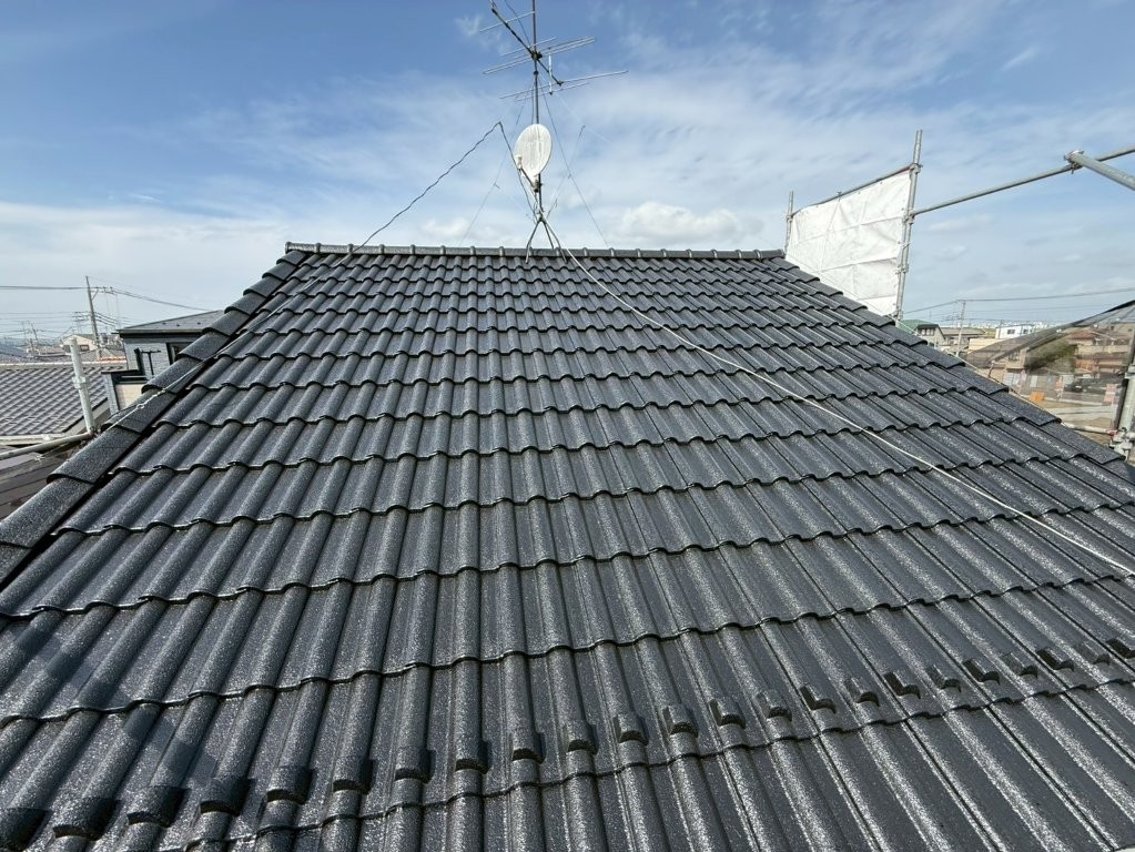 埼玉県三郷市高洲Y様邸 上塗り塗装後の屋根表面状態