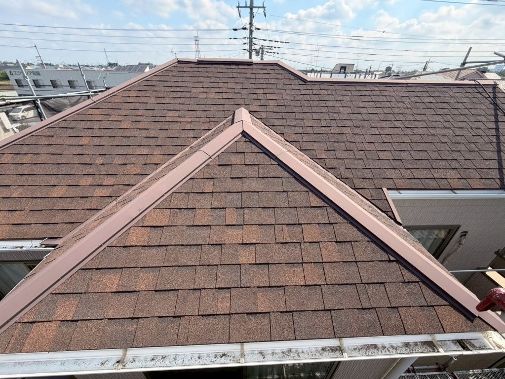 T様邸 外壁屋根塗装前の屋根高圧洗浄前の状態