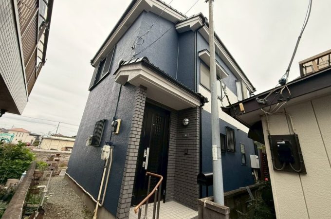 埼玉県三郷市高洲｜木造2階建て住宅の外壁塗装・屋根塗装工事（クラック補修＋シリコン塗装）