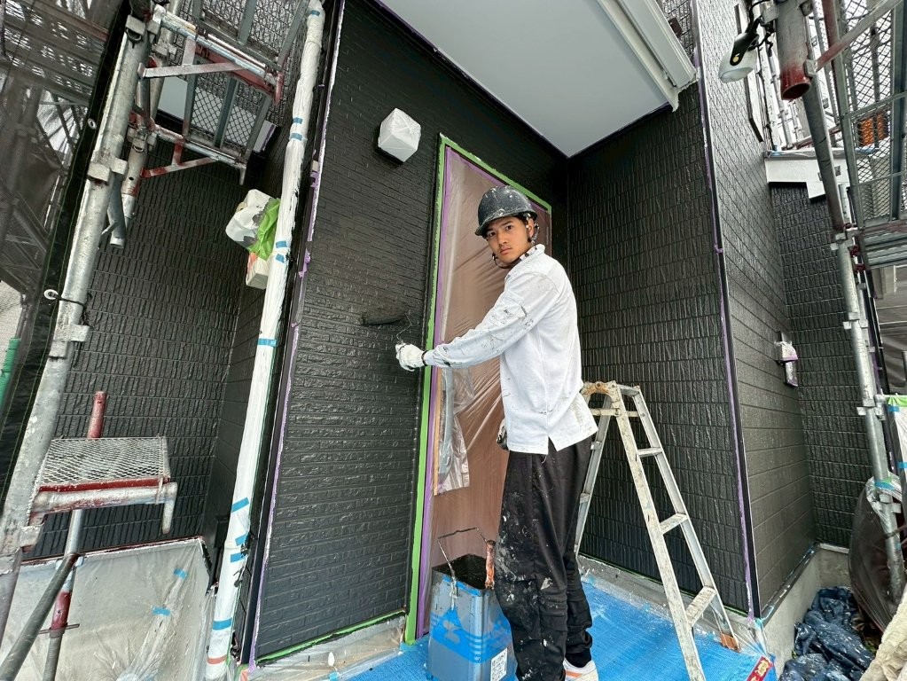 埼玉県さいたま市西区 T様邸 外壁上塗り作業