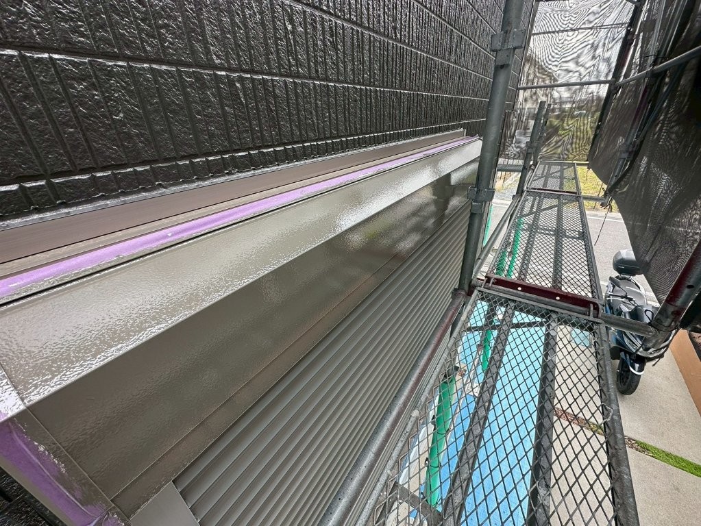 埼玉県さいたま市西区 T様邸 シャッターボックス中塗り後
