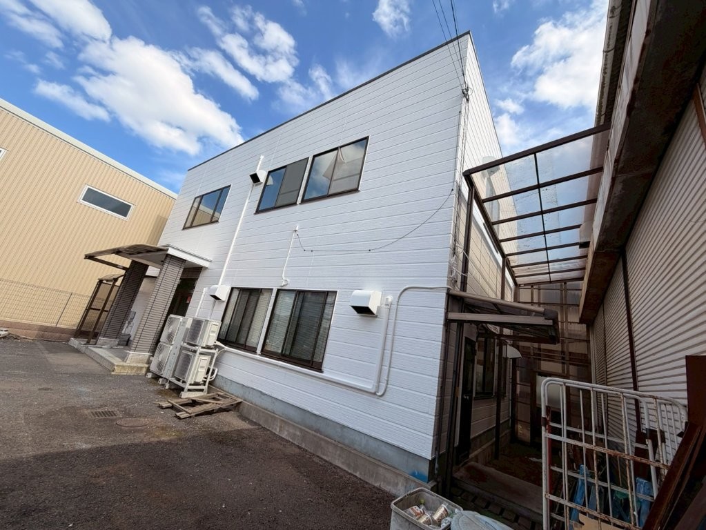 東京都葛飾区 事務所 外壁塗装 施工後斜め正面