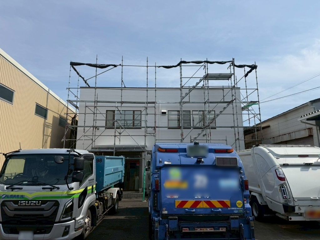 東京都葛飾区 営業所 足場解体前 正面全景