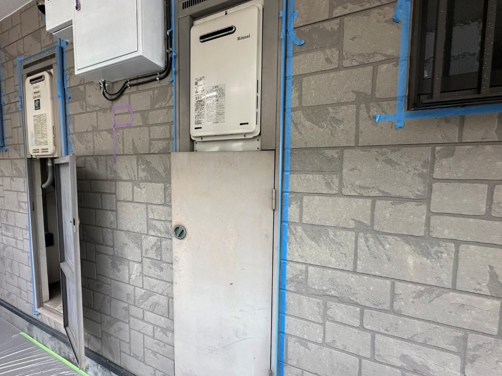 埼玉県越谷市 賃貸アパート PS扉 鉄部塗装 施工前